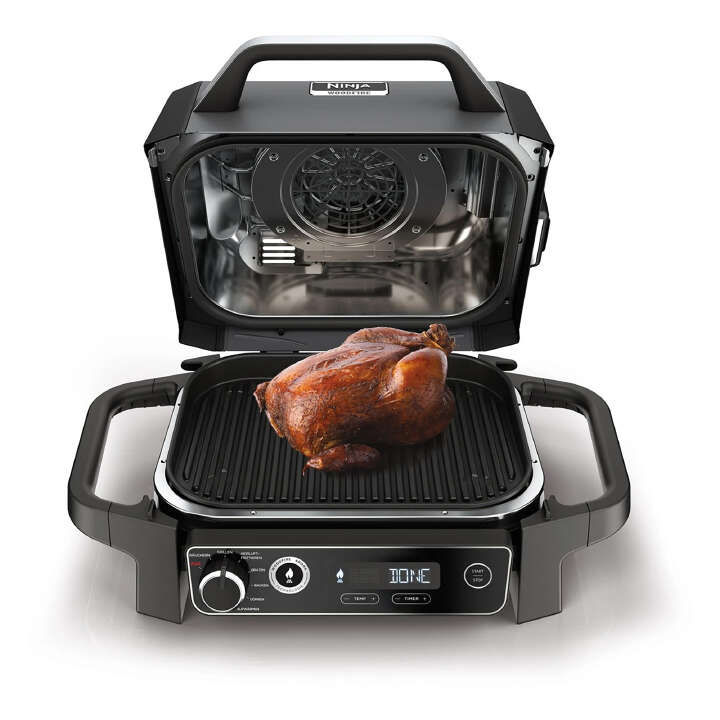NINJA Woodfire Elektrischer Outdoor Grill & Smoker